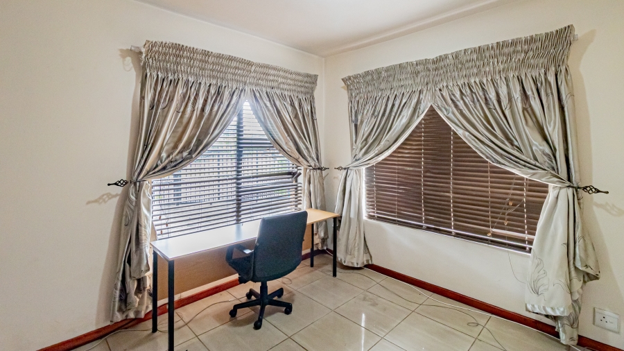 15 Bedroom Property for Sale in Lynnwood Gauteng