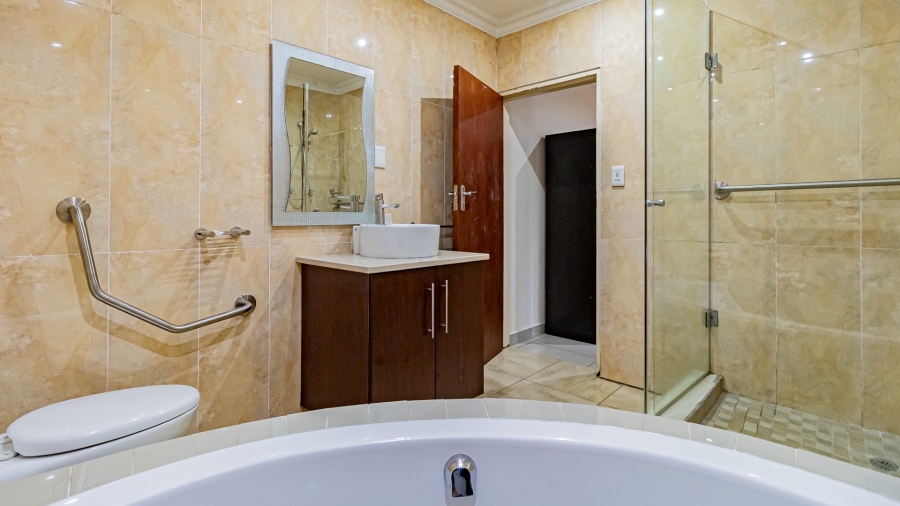 15 Bedroom Property for Sale in Lynnwood Gauteng