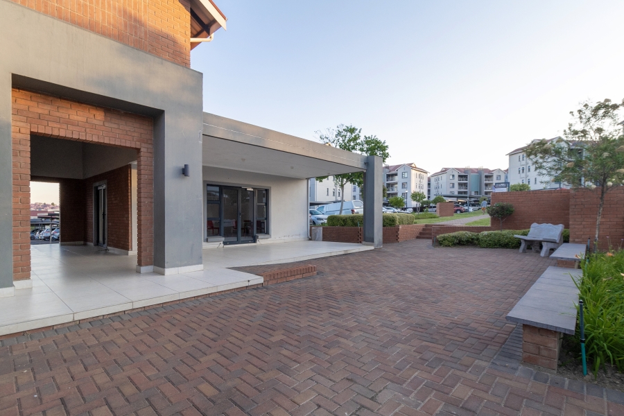 1 Bedroom Property for Sale in Modderfontein Gauteng