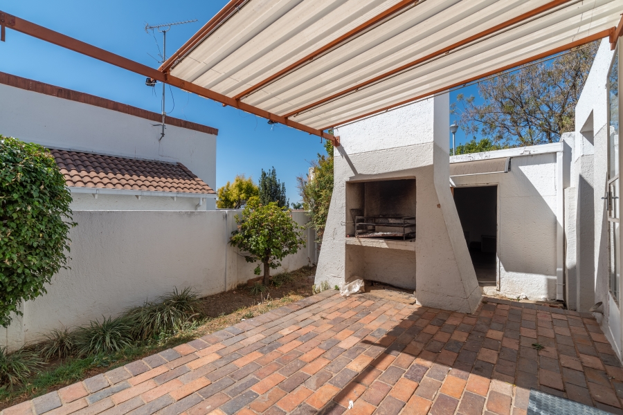 3 Bedroom Property for Sale in Sundowner Gauteng