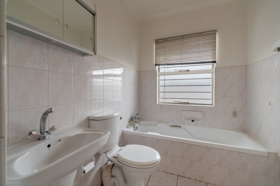 3 Bedroom Property for Sale in Sundowner Gauteng