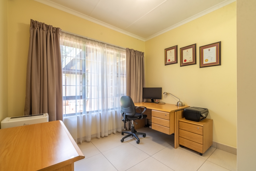 3 Bedroom Property for Sale in Sharonlea Gauteng