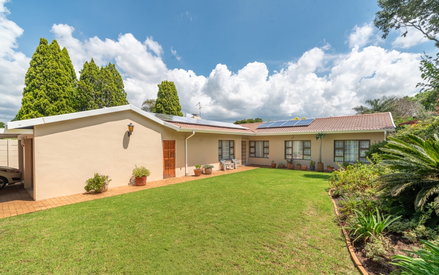3 Bedroom Property for Sale in Sharonlea Gauteng
