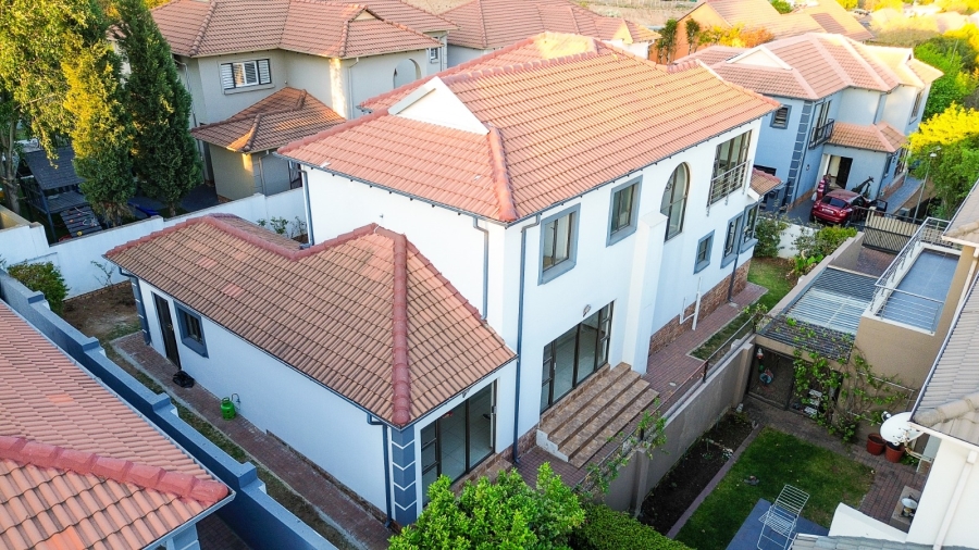 To Let 5 Bedroom Property for Rent in Kyalami Glen Estate Gauteng