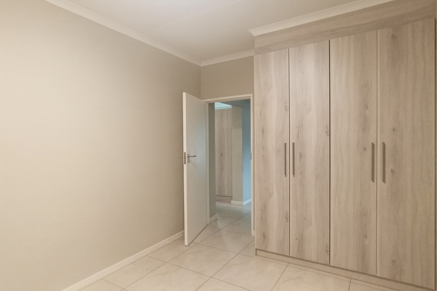 2 Bedroom Property for Sale in Noordhang Gauteng