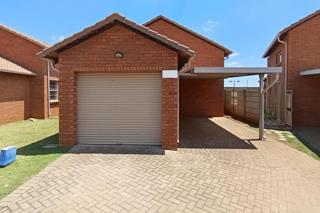 3 Bedroom Property for Sale in Chantelle Gauteng