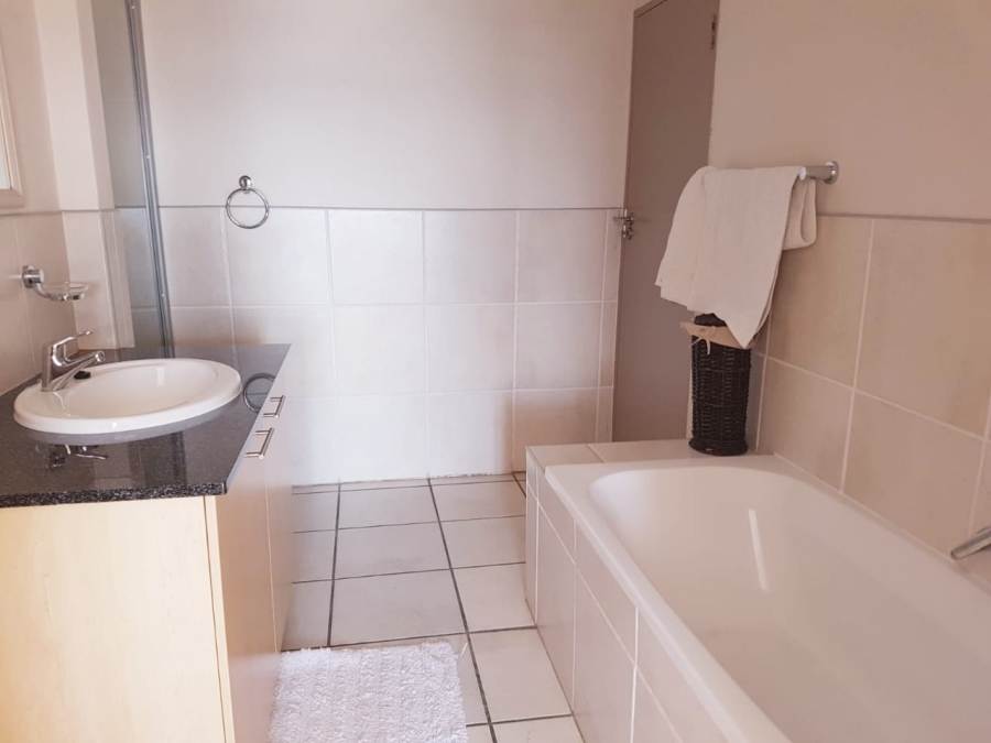 2 Bedroom Property for Sale in Morningside Gauteng