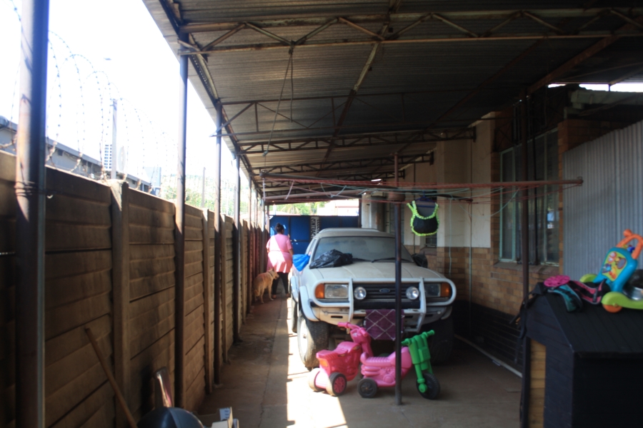 Commercial Property for Sale in Hermanstad Gauteng