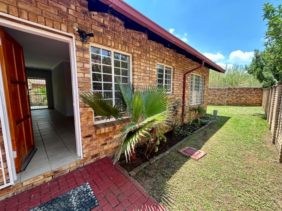 3 Bedroom Property for Sale in Equestria Gauteng