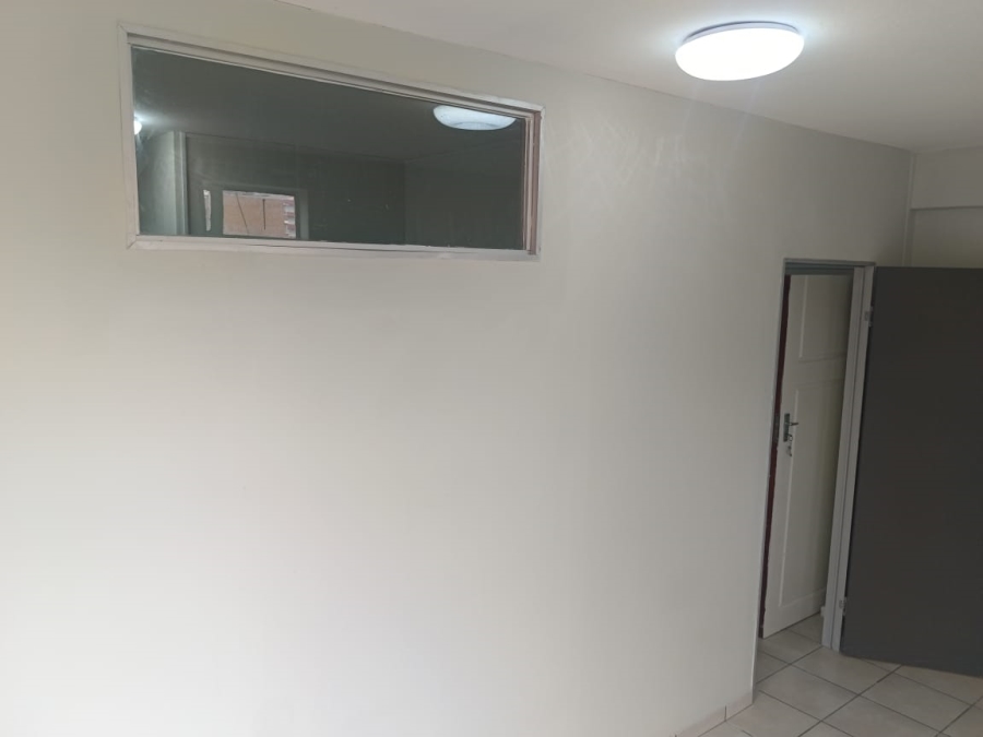2 Bedroom Property for Sale in Muckleneuk Gauteng