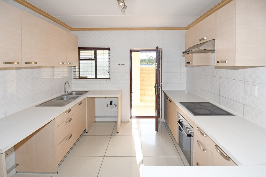 2 Bedroom Property for Sale in Broadacres Gauteng