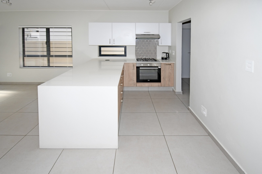 4 Bedroom Property for Sale in Broadacres Gauteng