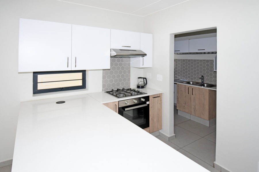 4 Bedroom Property for Sale in Broadacres Gauteng