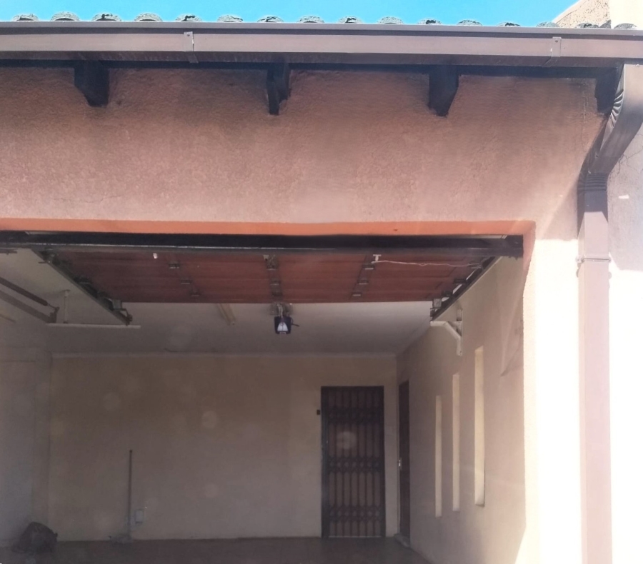 1 Bedroom Property for Sale in Henley on Klip Gauteng