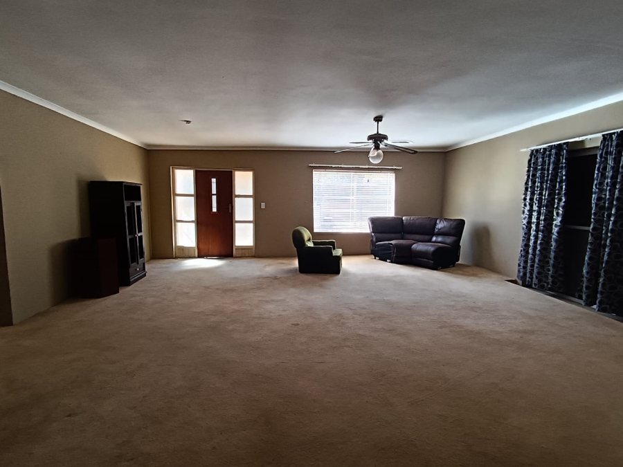 3 Bedroom Property for Sale in Dreamlands Gauteng