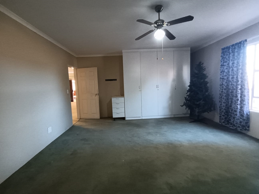 3 Bedroom Property for Sale in Dreamlands Gauteng