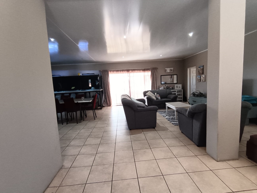 3 Bedroom Property for Sale in Dreamlands Gauteng