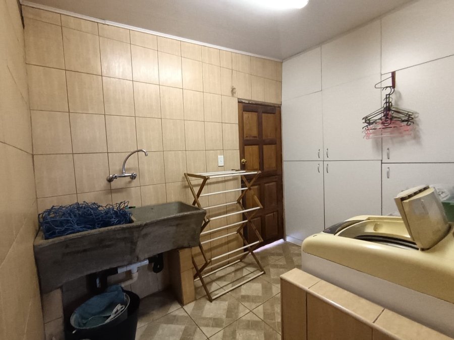 3 Bedroom Property for Sale in Dreamlands Gauteng