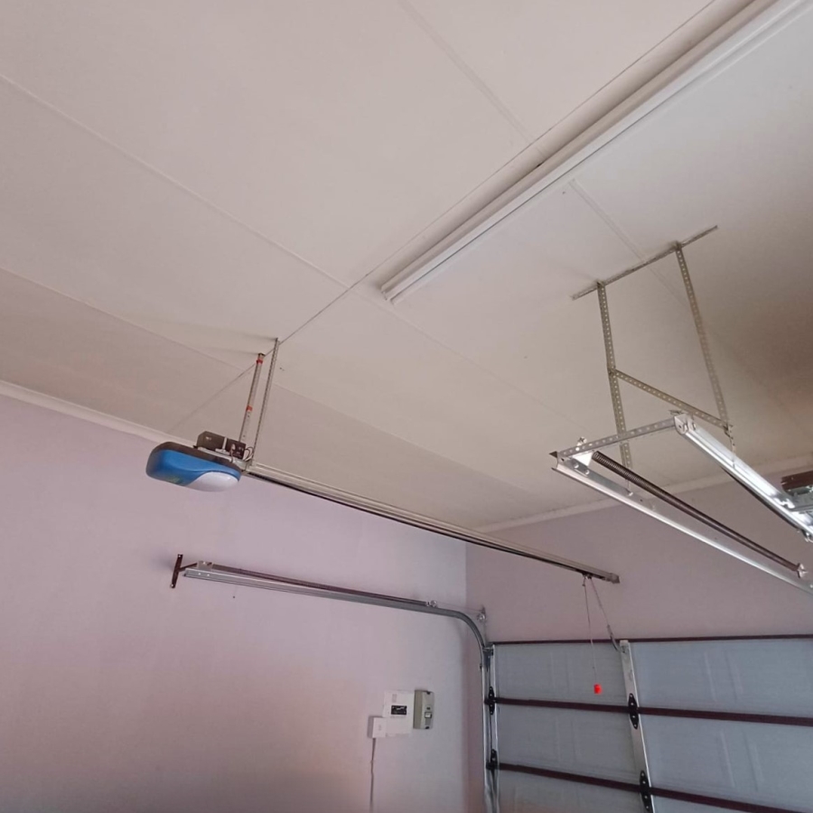 3 Bedroom Property for Sale in Kookrus Gauteng