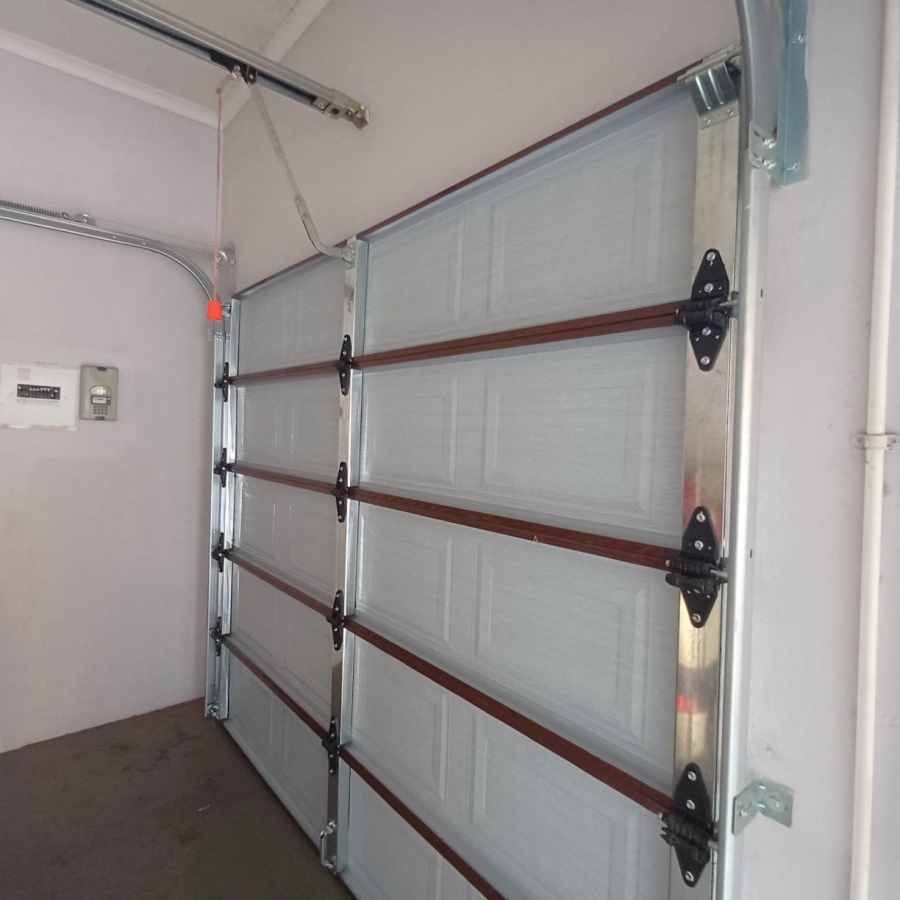 3 Bedroom Property for Sale in Kookrus Gauteng