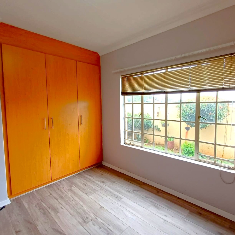 3 Bedroom Property for Sale in Kookrus Gauteng