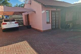 2 Bedroom Property for Sale in Karenpark Gauteng
