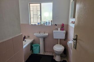 2 Bedroom Property for Sale in Karenpark Gauteng