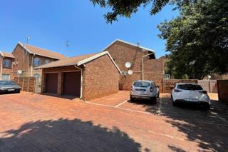 3 Bedroom Property for Sale in Doornpoort Gauteng