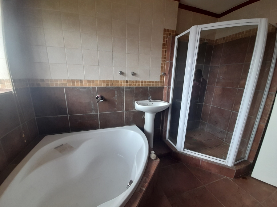 2 Bedroom Property for Sale in Vanderbijlpark CE 2 Gauteng