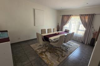 5 Bedroom Property for Sale in Montana Tuine Gauteng