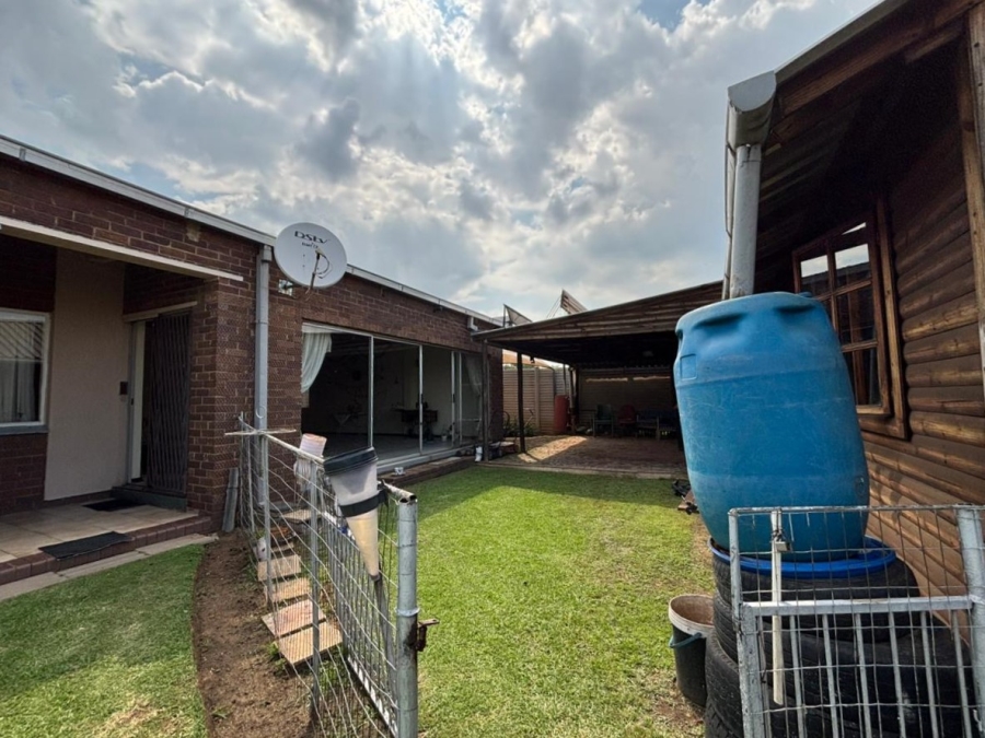 4 Bedroom Property for Sale in Vanderbijlpark CE 3 Gauteng