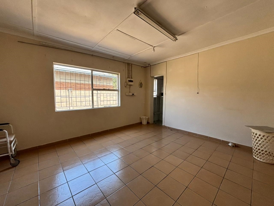 4 Bedroom Property for Sale in Vanderbijlpark CE 3 Gauteng