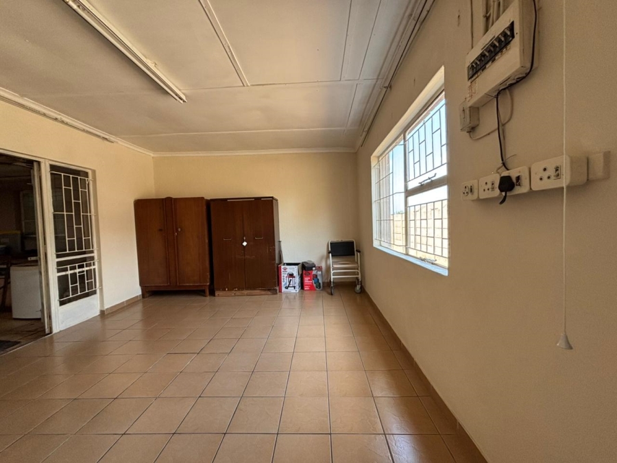 4 Bedroom Property for Sale in Vanderbijlpark CE 3 Gauteng