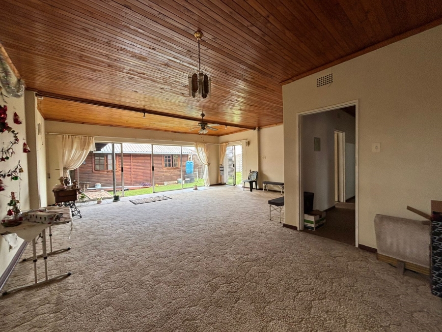 4 Bedroom Property for Sale in Vanderbijlpark CE 3 Gauteng