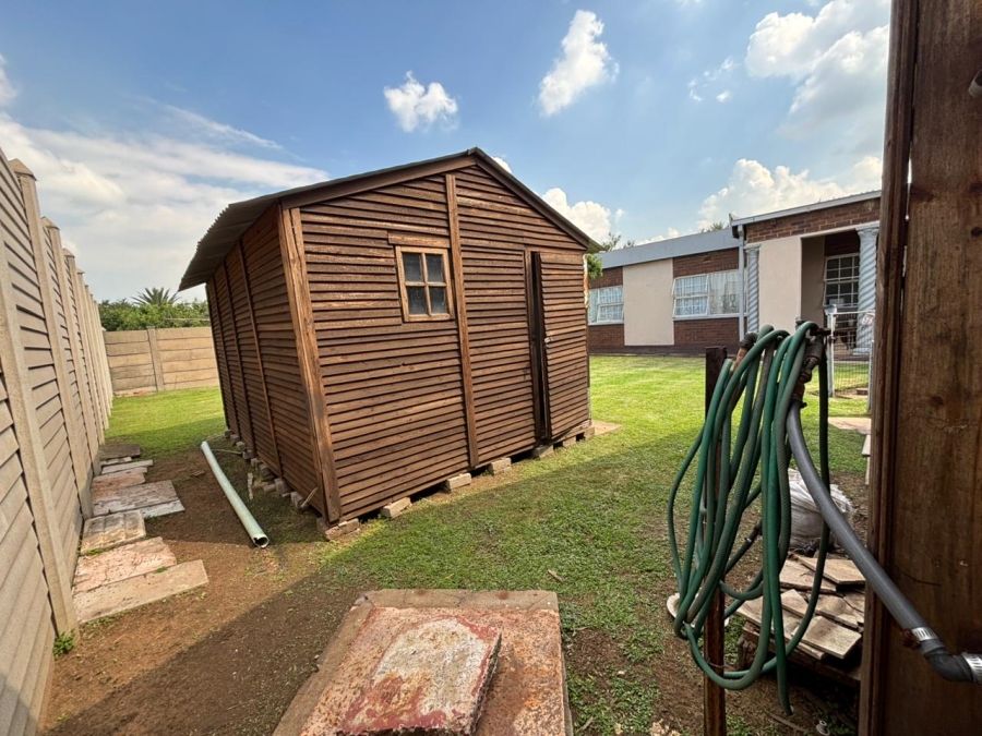 4 Bedroom Property for Sale in Vanderbijlpark CE 3 Gauteng