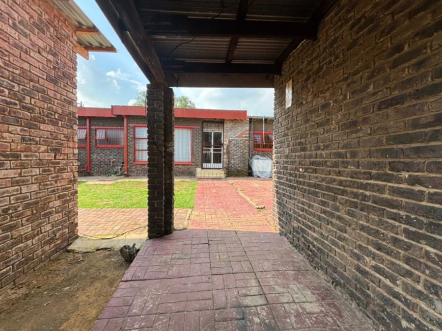 23 Bedroom Property for Sale in Bedworth Park Gauteng
