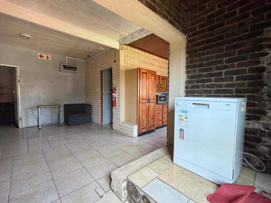 23 Bedroom Property for Sale in Bedworth Park Gauteng