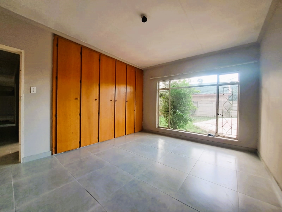 3 Bedroom Property for Sale in Sonland Park Gauteng