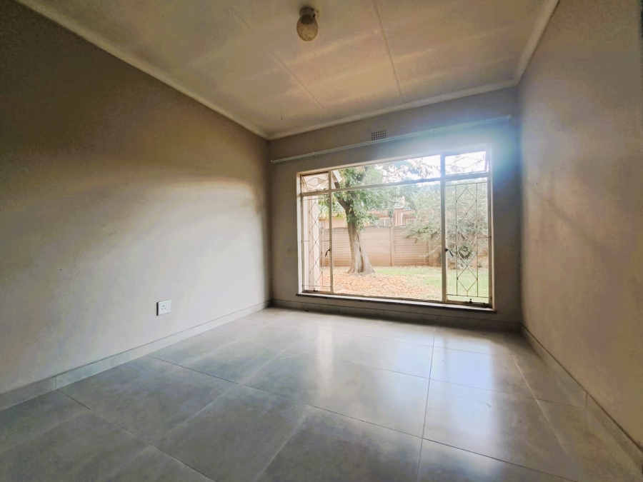 3 Bedroom Property for Sale in Sonland Park Gauteng