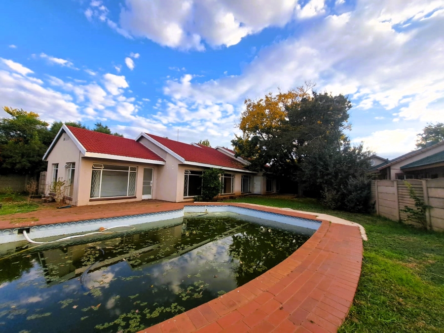 3 Bedroom Property for Sale in Sonland Park Gauteng