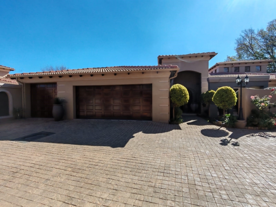 3 Bedroom Property for Sale in Three Rivers Proper Gauteng