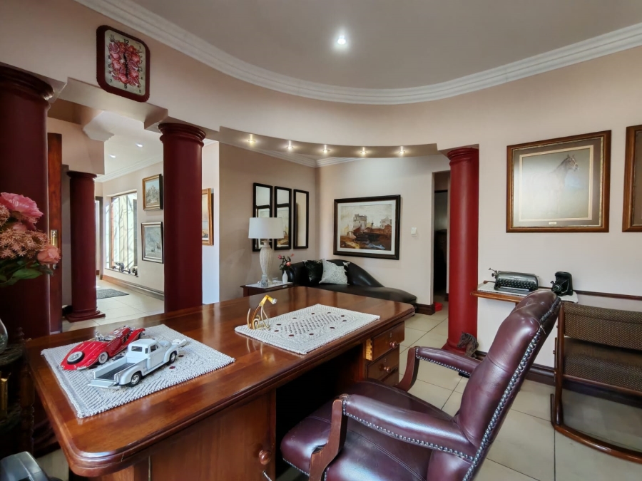 3 Bedroom Property for Sale in Three Rivers Proper Gauteng