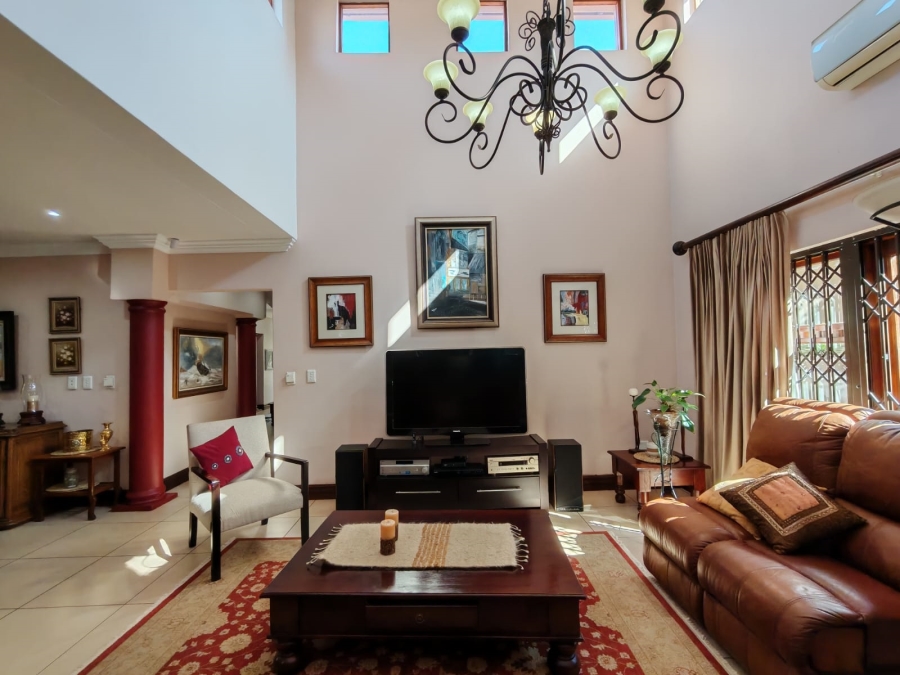 3 Bedroom Property for Sale in Three Rivers Proper Gauteng