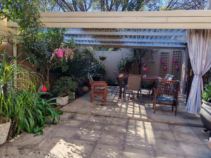 3 Bedroom Property for Sale in Three Rivers Proper Gauteng