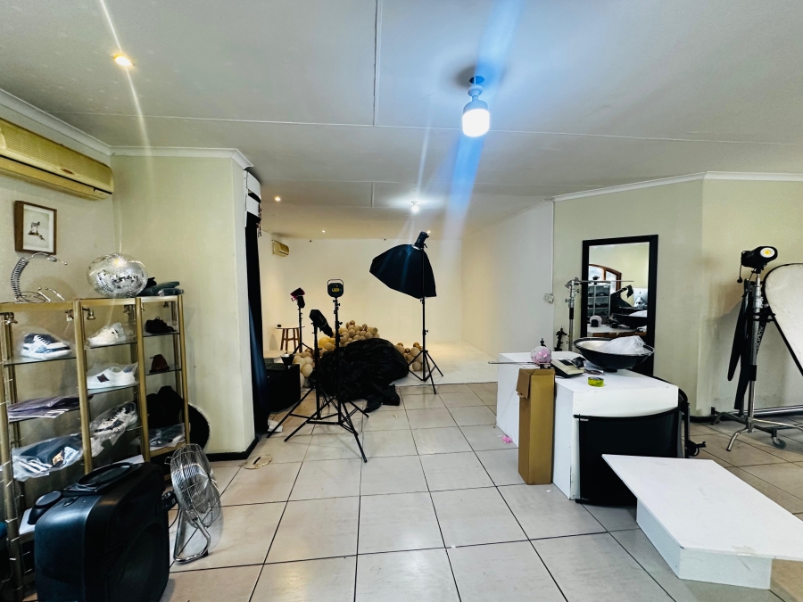 To Let commercial Property for Rent in Norwood Gauteng