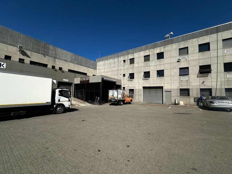 To Let commercial Property for Rent in Vorna Valley Gauteng