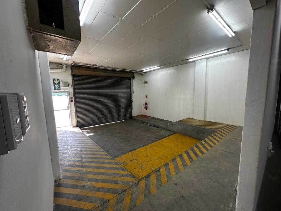 To Let commercial Property for Rent in Vorna Valley Gauteng