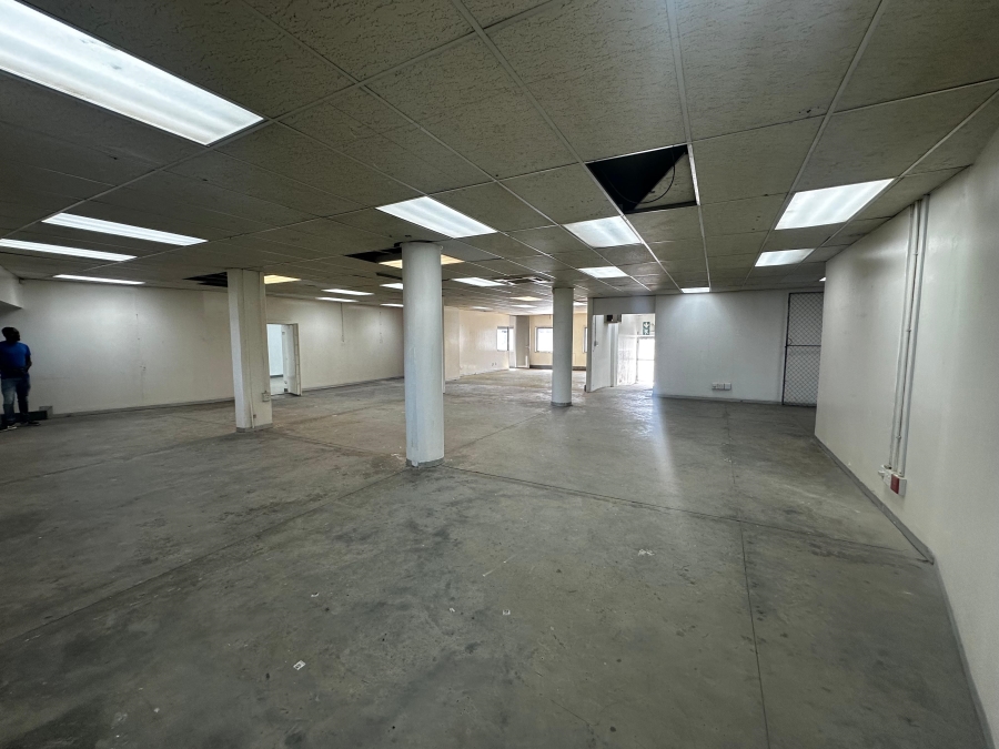 To Let commercial Property for Rent in Vorna Valley Gauteng