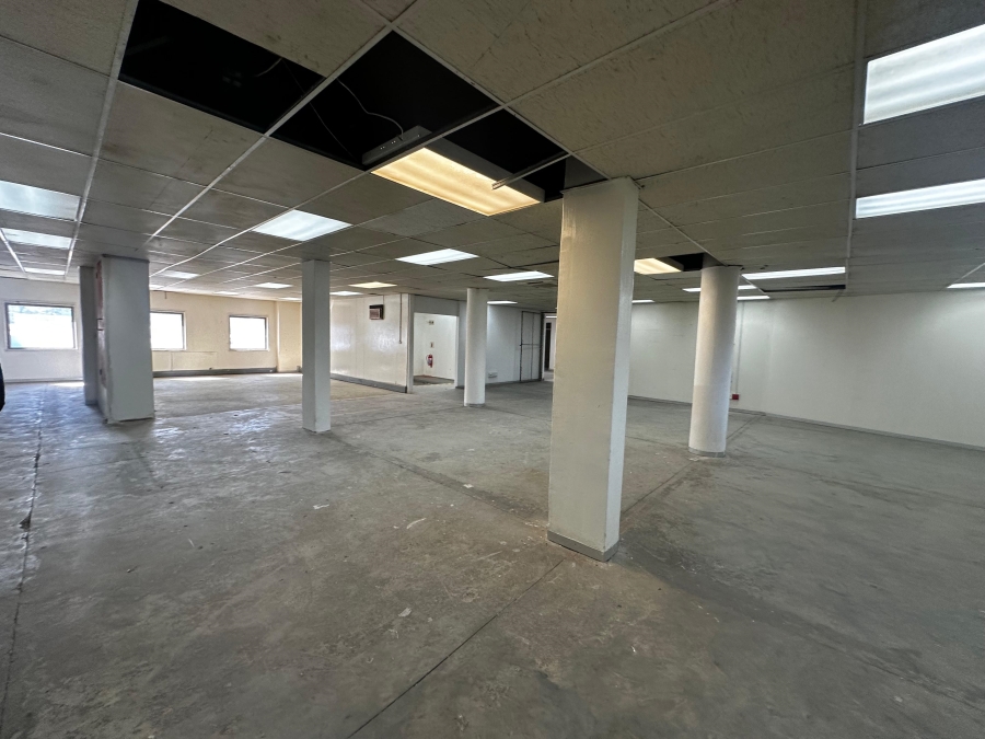 To Let commercial Property for Rent in Vorna Valley Gauteng