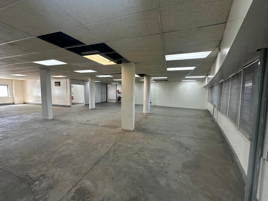 To Let commercial Property for Rent in Vorna Valley Gauteng